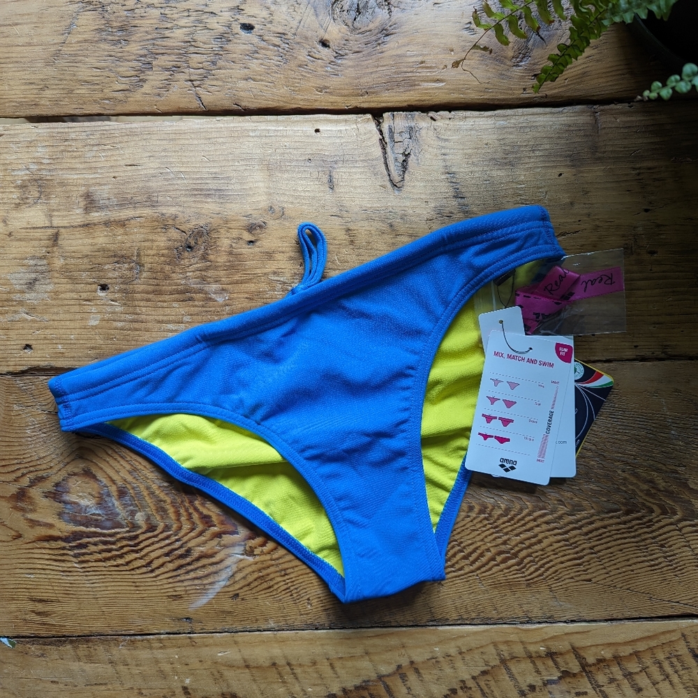 Arena, bikini bottoms, women's, size medium